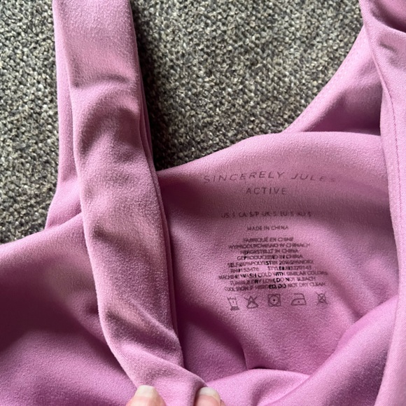 Pink workout top - Picture 3 of 3